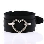 Bracelet Clouté Gothique Coeur Argenté