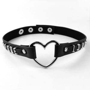 Collier Chocker Gothique Cœur 1